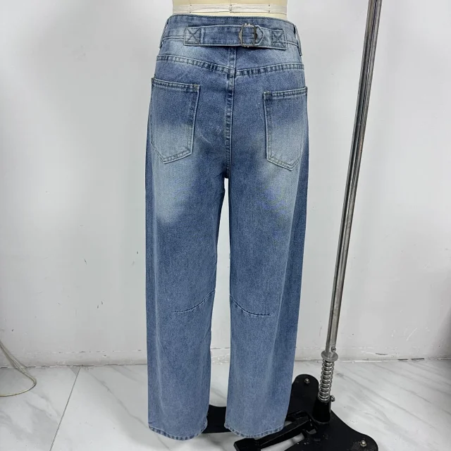 Vintage Wide-Leg Denim Jeans for Women Detail