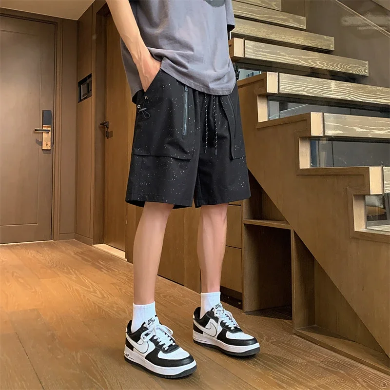 Men's Summer College - style Star Shorts