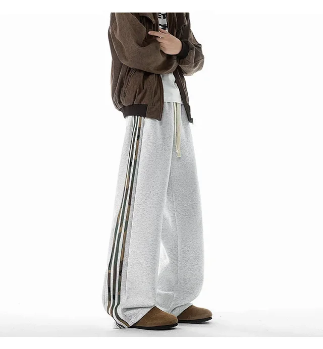 Men's Camo 3-Stripe Joggers for 2m Teens Detail