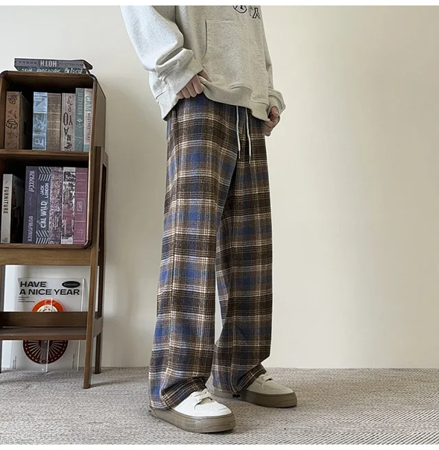 Men's Spring/Fall Contrast Check Wool Trousers Detail