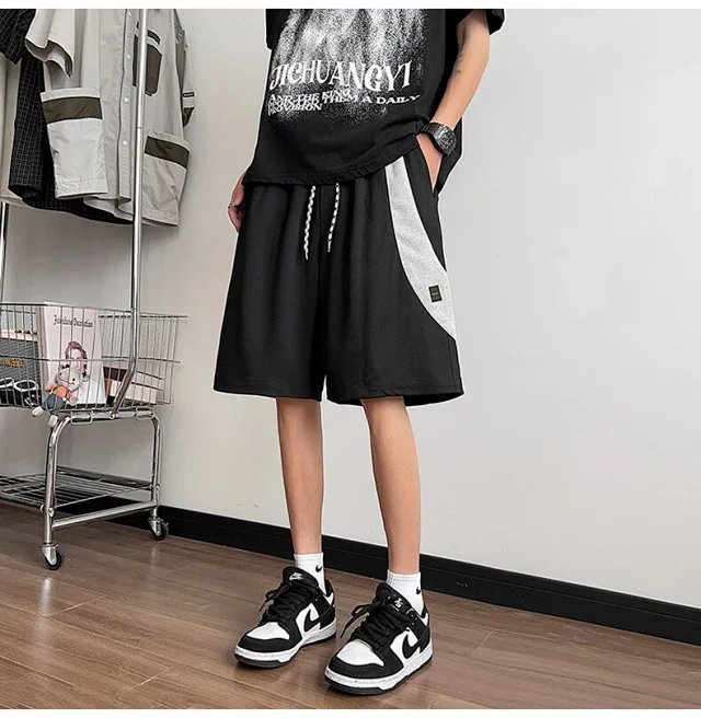 Men's Color-blocking Athletic Shorts Detail