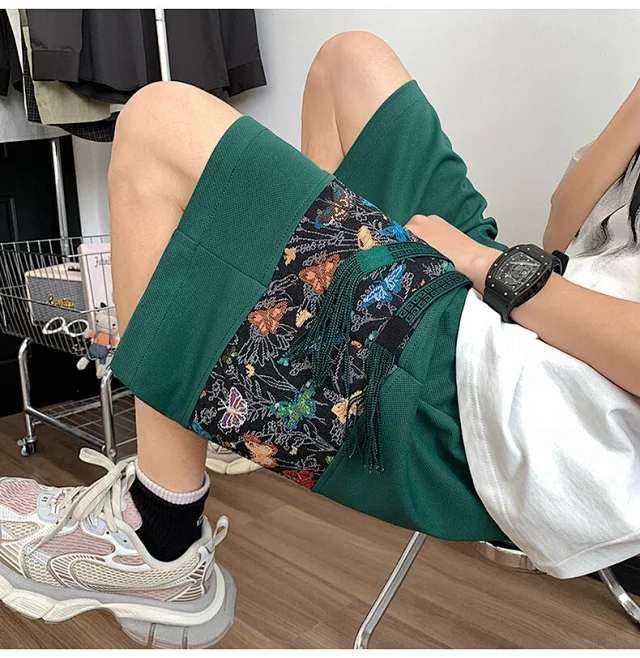 Chinese-style Embroidered Men's Sport Shorts Detail