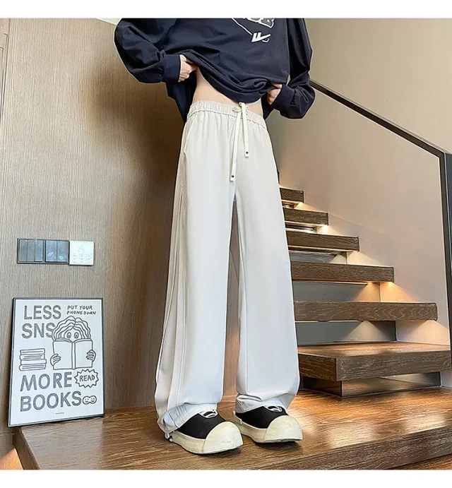Oversize Vibe Pleated Wide - leg Pants Detail
