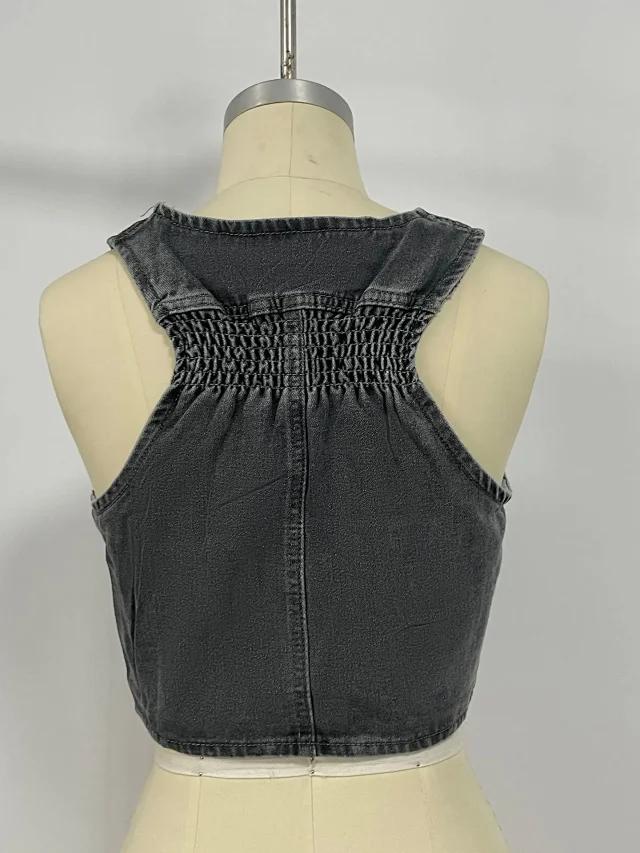 Stylish Slim-fit Denim Vest for Women (European & American Style) Detail