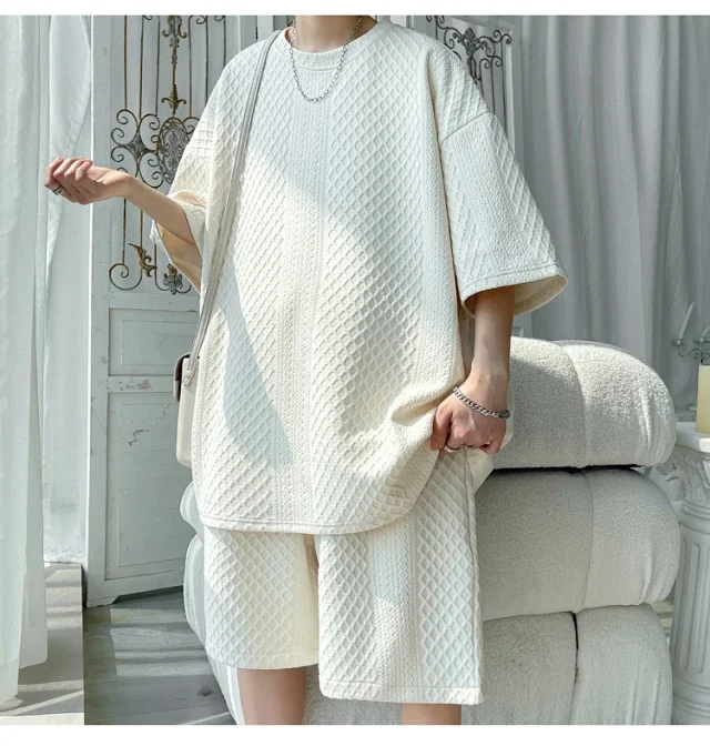 Men's Loose Jacquard T-shirt & Shorts Set Detail