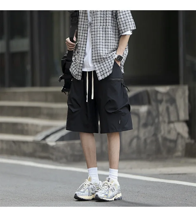 Men's Summer Ice Silk Sports Shorts Detail