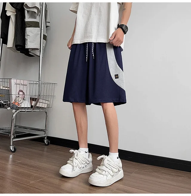 Men's Color-blocking Athletic Shorts Detail