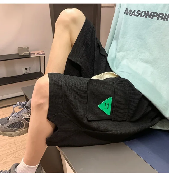 Oversize Men's Summer Athletic Shorts Detail