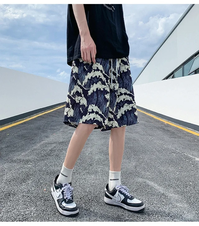 Men's Summer Ice Silk Quick-Dry Beach Shorts Detail