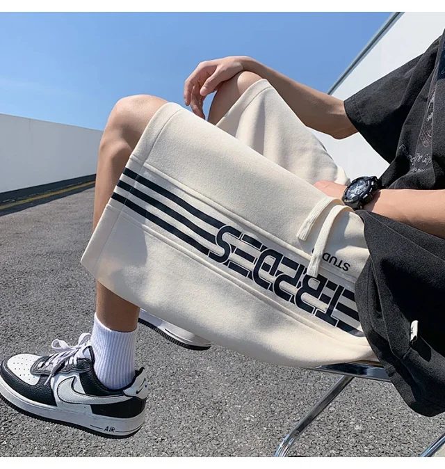 Summer Men's Oversize Sport Shorts Detail