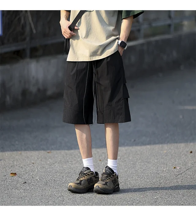 Men's Summer Ice Silk Parachute Shorts Detail