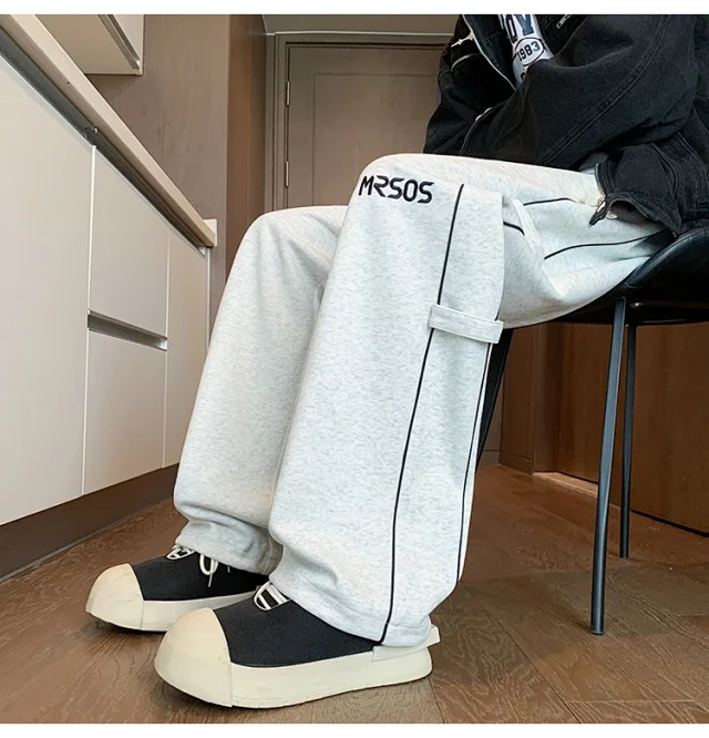Vintage Embroidered Straight Sweatpants Detail