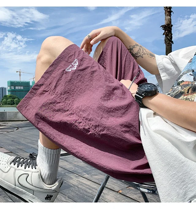 Men's Trendy Loose Ice Silk Shorts 2025 Detail