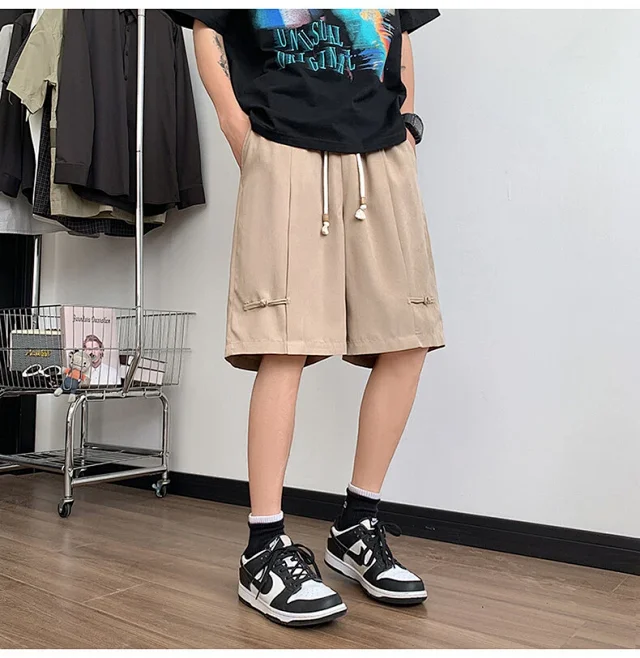Vintage Men's Chinese Button Shorts Detail
