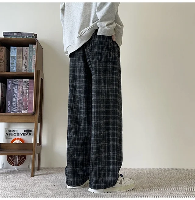 Men's Spring/Fall Contrast Check Wool Trousers Detail