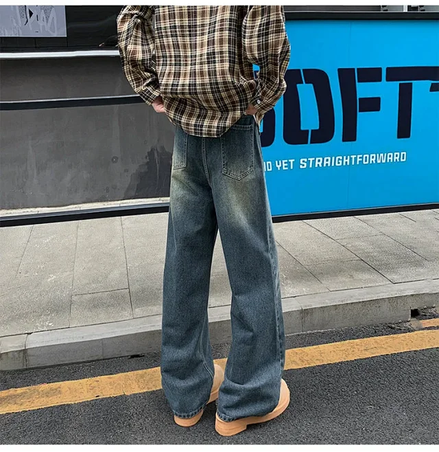 Vintage Washed Men's Straight Loose Wide-Leg Jeans Detail