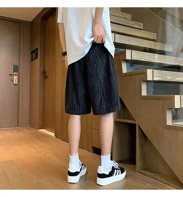 Men's Summer Textured Beach Shorts Detail