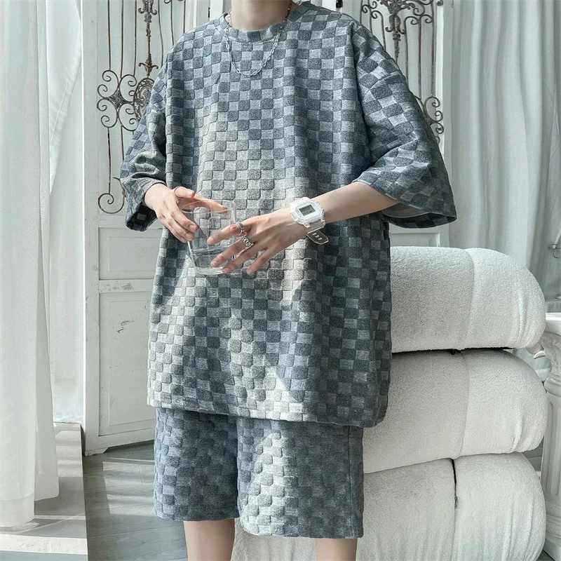 Men's Loose Checkered Jacquard T-shirt & Shorts Set