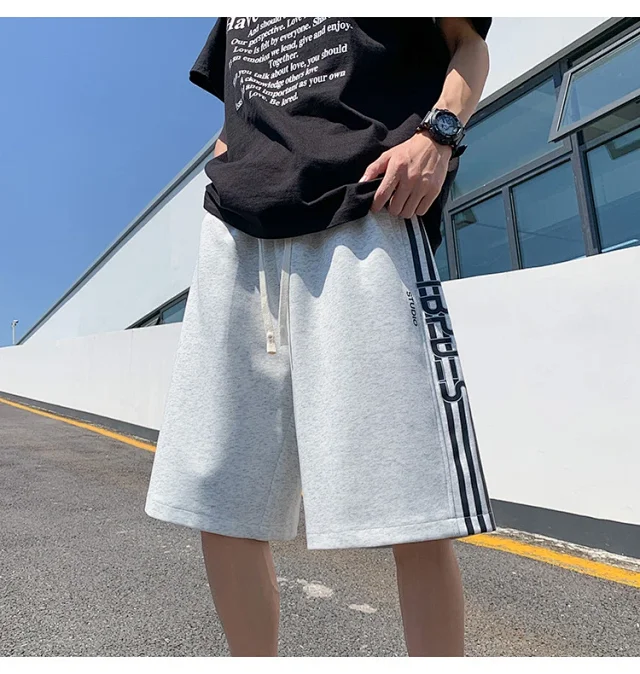 Summer Men's Oversize Sport Shorts Detail