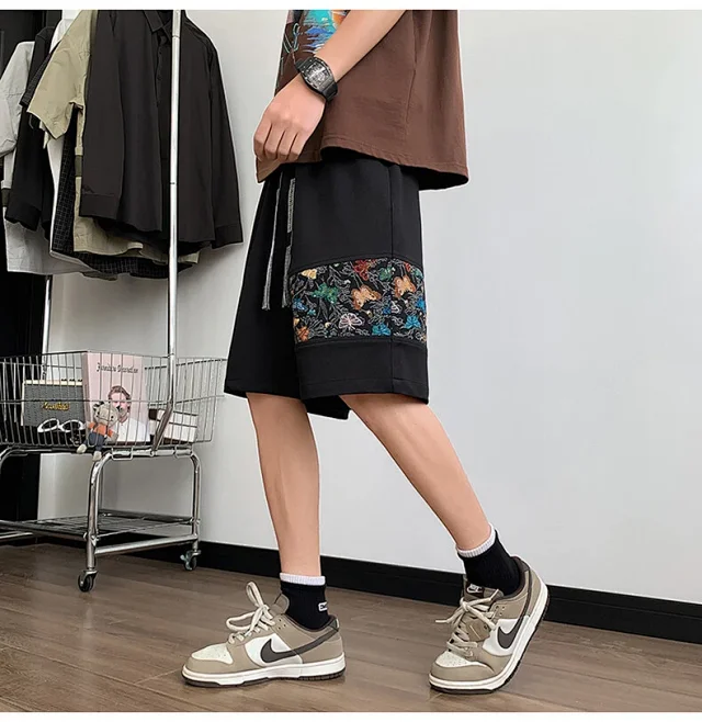 Chinese-style Embroidered Men's Sport Shorts Detail