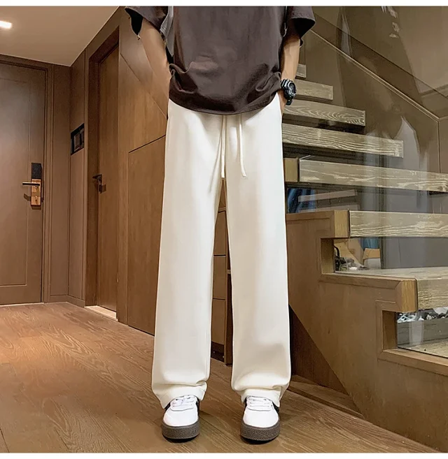 2025 Fall Men's Loose Streetwear Wide-Leg Pants Detail