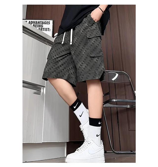 Men's Summer Printed Cargo Shorts Detail