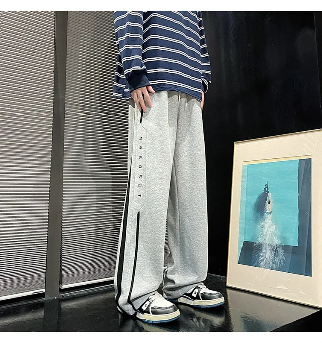 2025 Men's Sweatpants Oversize Loose Straight Trousers Detail