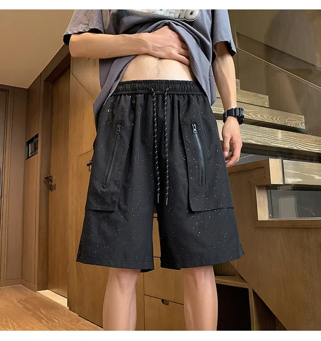 Men's Summer College - style Star Shorts Detail