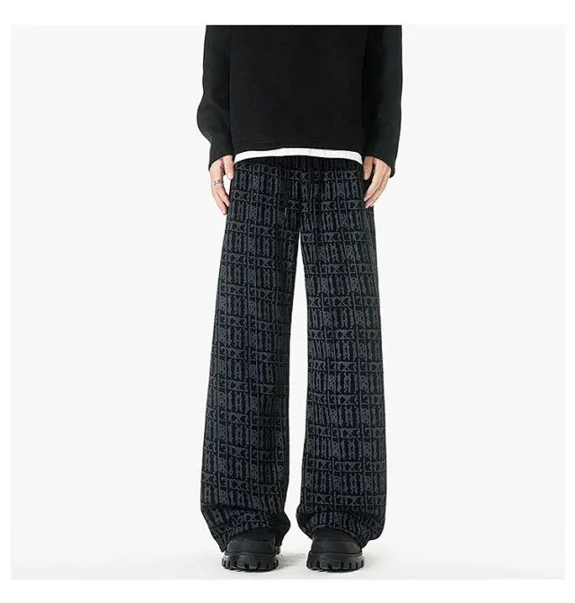 Men's Corduroy Joggers: Vintage American Style Detail