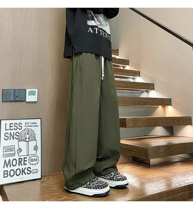 Oversize Vibe Pleated Wide - leg Pants Detail