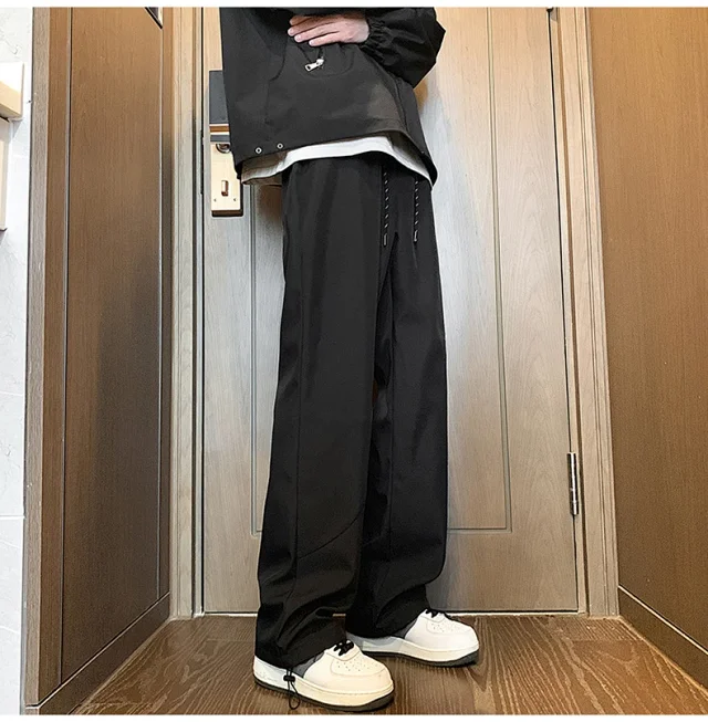 Men's Spring Hiphop Straight Cargo Pants Detail
