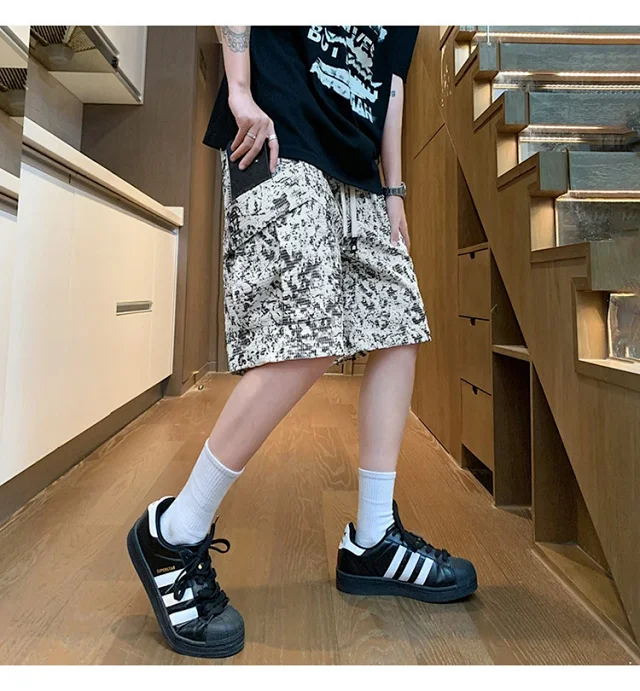 Men's Trendy Brand Black Shorts with Big Pockets Detail