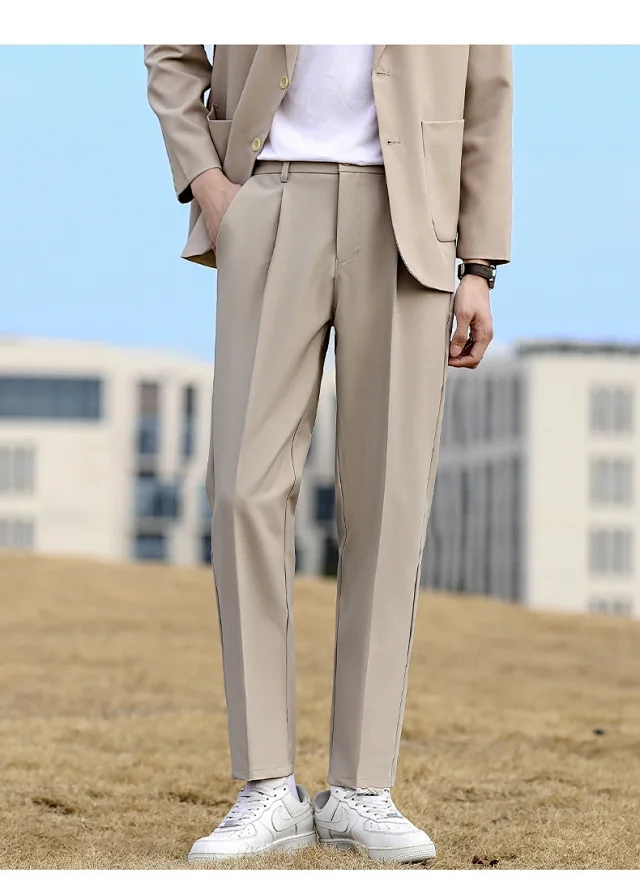 Men's Spring/Summer Khaki Casual Pants Detail