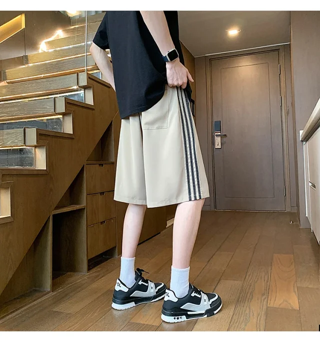 Men's Moisture-Wicking Shorts Detail