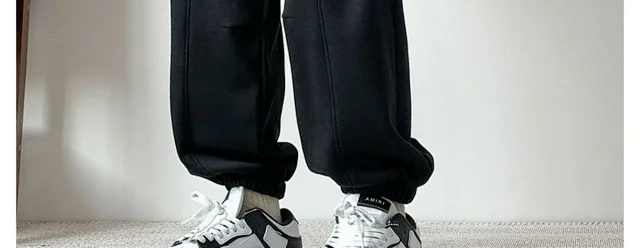Men's Spring Vintage Khaki Oversize Sweatpants Detail