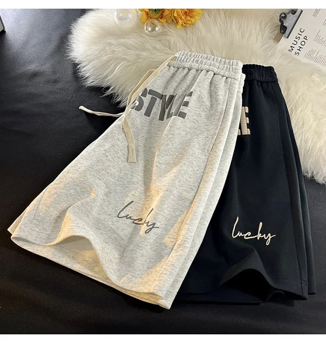 Men's Foam Print Shorts Detail