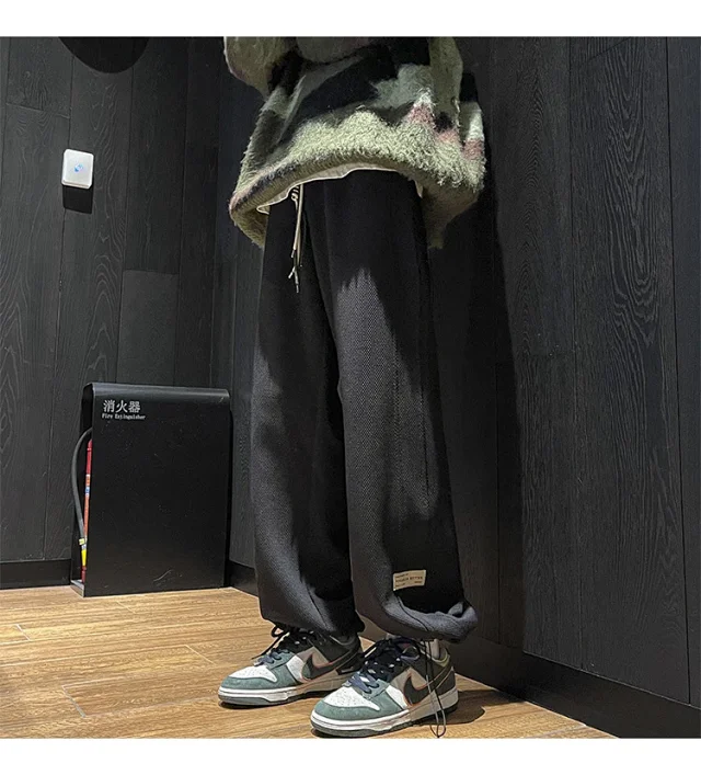 Men's Retro Oversize Wide-Leg Pants Detail