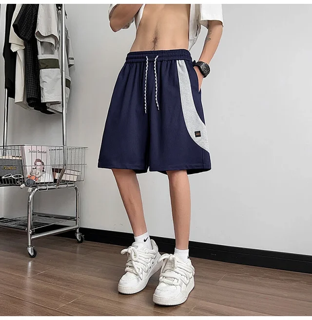 Men's Color-blocking Athletic Shorts Detail