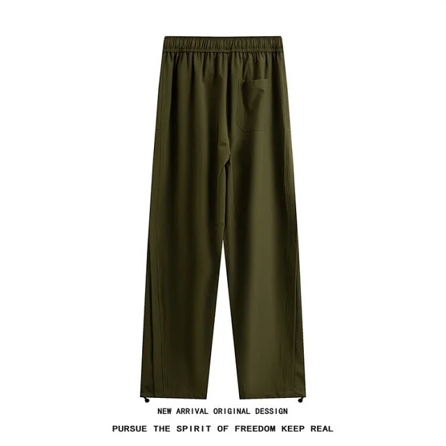 Men's Oversized Pleated Wide-Leg Pants Detail