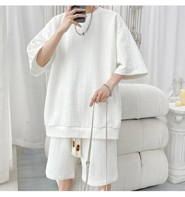 Men's Summer Loose Jacquard T-shirt & Shorts Set Detail