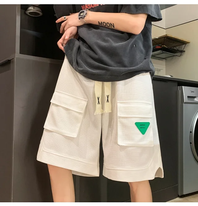 Oversize Men's Summer Athletic Shorts Detail