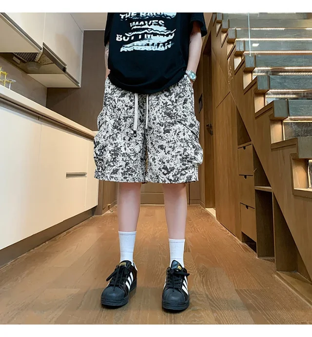 Men's Trendy Brand Black Shorts with Big Pockets Detail