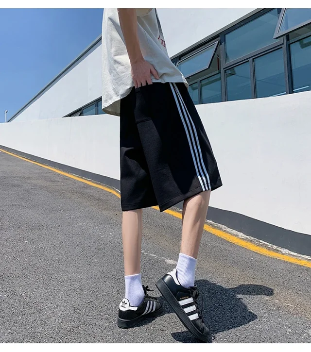 Summer Men's Oversize Sport Shorts Detail