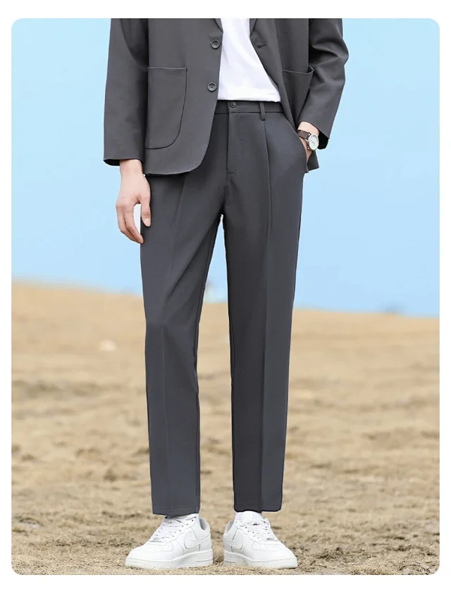 Men's Spring/Summer Khaki Casual Pants Detail