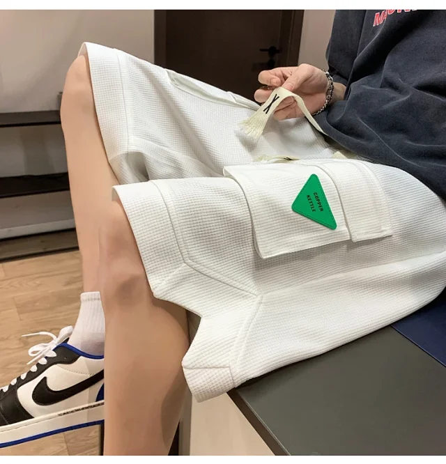Hong Kong Style Shorts for Men Detail