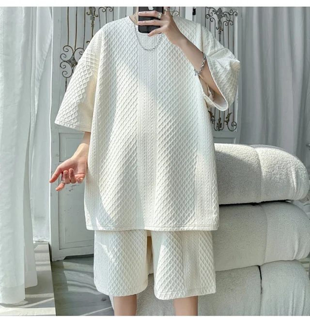 Men's Loose Jacquard T-shirt & Shorts Set Detail
