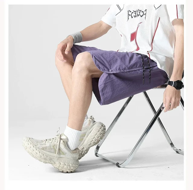 Men's Button - Paneled Quick - Dry Shorts Detail