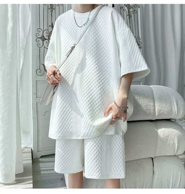 Men's Loose Jacquard T-shirt & Shorts Set Detail