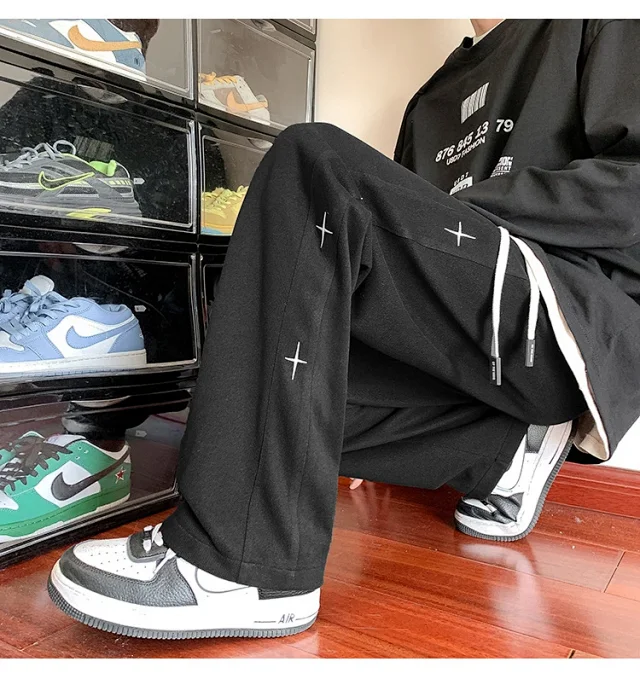 Japanese Oversize Pants Detail