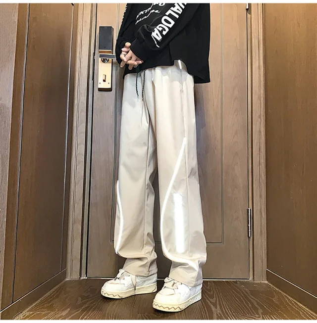 Japanese Oversize Men's Hiking Cargo Pants Detail